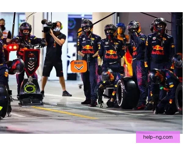 F1新赛季风云再起各车队激战升级焦点不断车手争冠悬念引爆全球