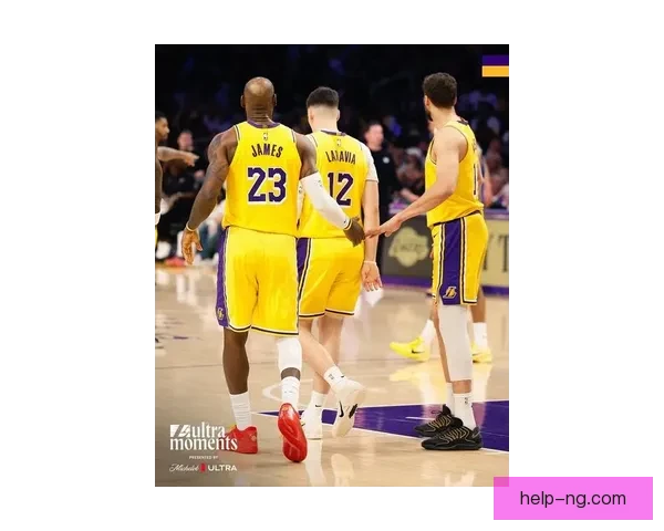 湖人勇士焦点对决引爆全美球迷热议新赛季格局生变东西部争冠悬念升级