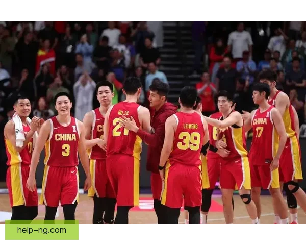 中国男篮逆袭胜利！全队奋力拼搏击败强敌，晋级亚洲杯四强