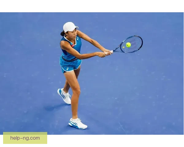 全网关注！新星选手横扫赛场，精彩表现引爆网球圈热议