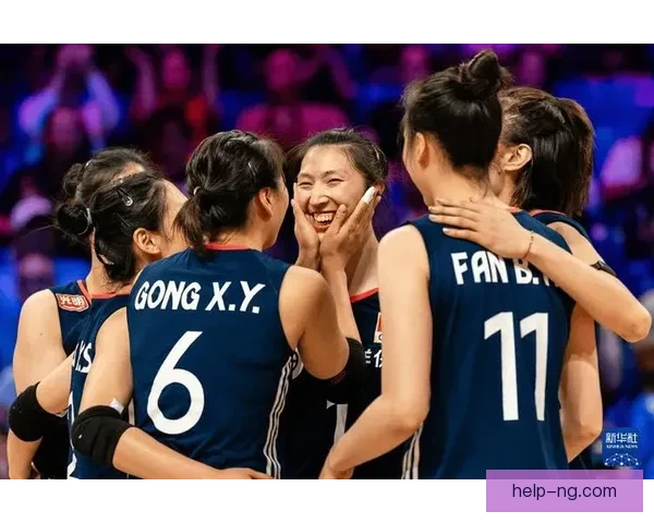 中国女排力克美国晋级世界冠军赛决赛 顽强拼搏展现团队精神